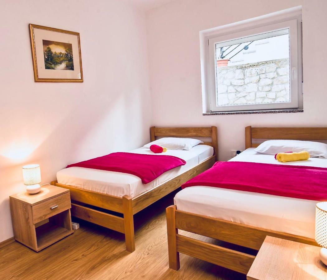 Bura Villa Vrbnik Buitenkant foto